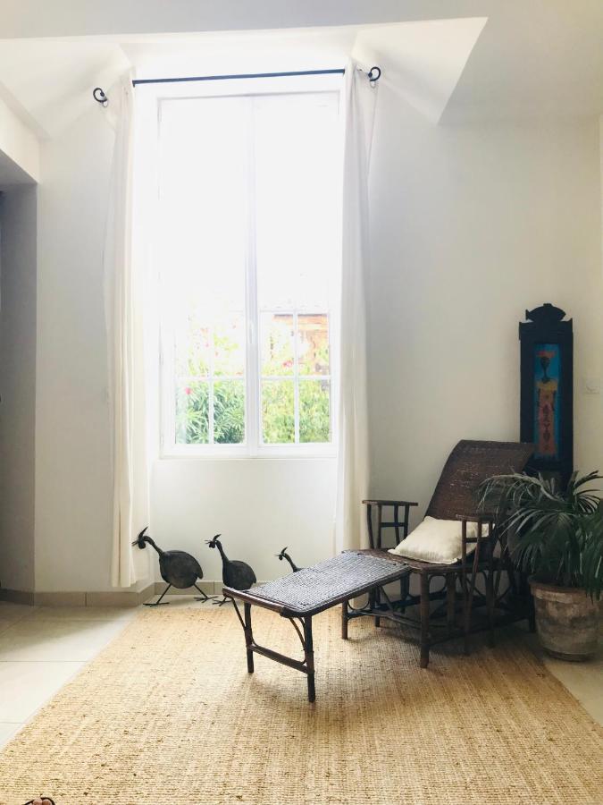 Ferme St Pierre 2 Suites Avec Repas, Piscine, Clim, Cheminee Ou Baignoire Spa Chabeuil Exteriör bild